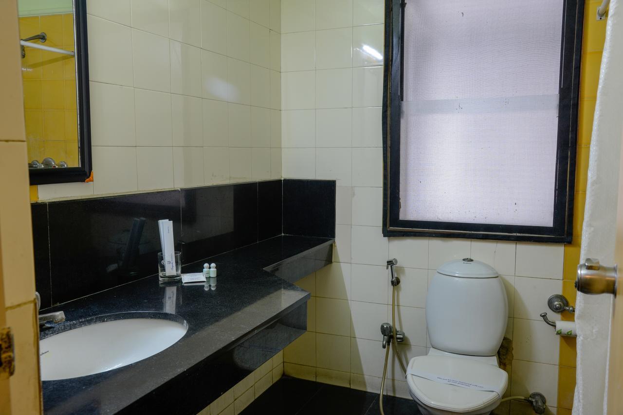 Oyo 14933 Rpr Residency Hotell Chennai Eksteriør bilde