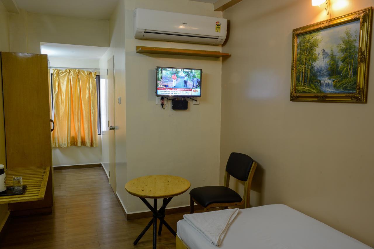 Oyo 14933 Rpr Residency Hotell Chennai Eksteriør bilde